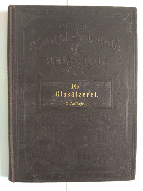 Die Glasäkerei für Tafel und Hohlglas, hell und Mattäkerei