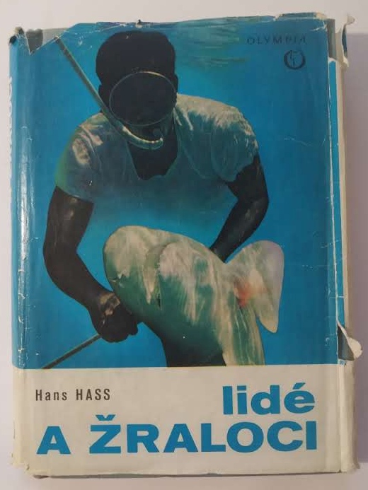 Lidé a žraloci