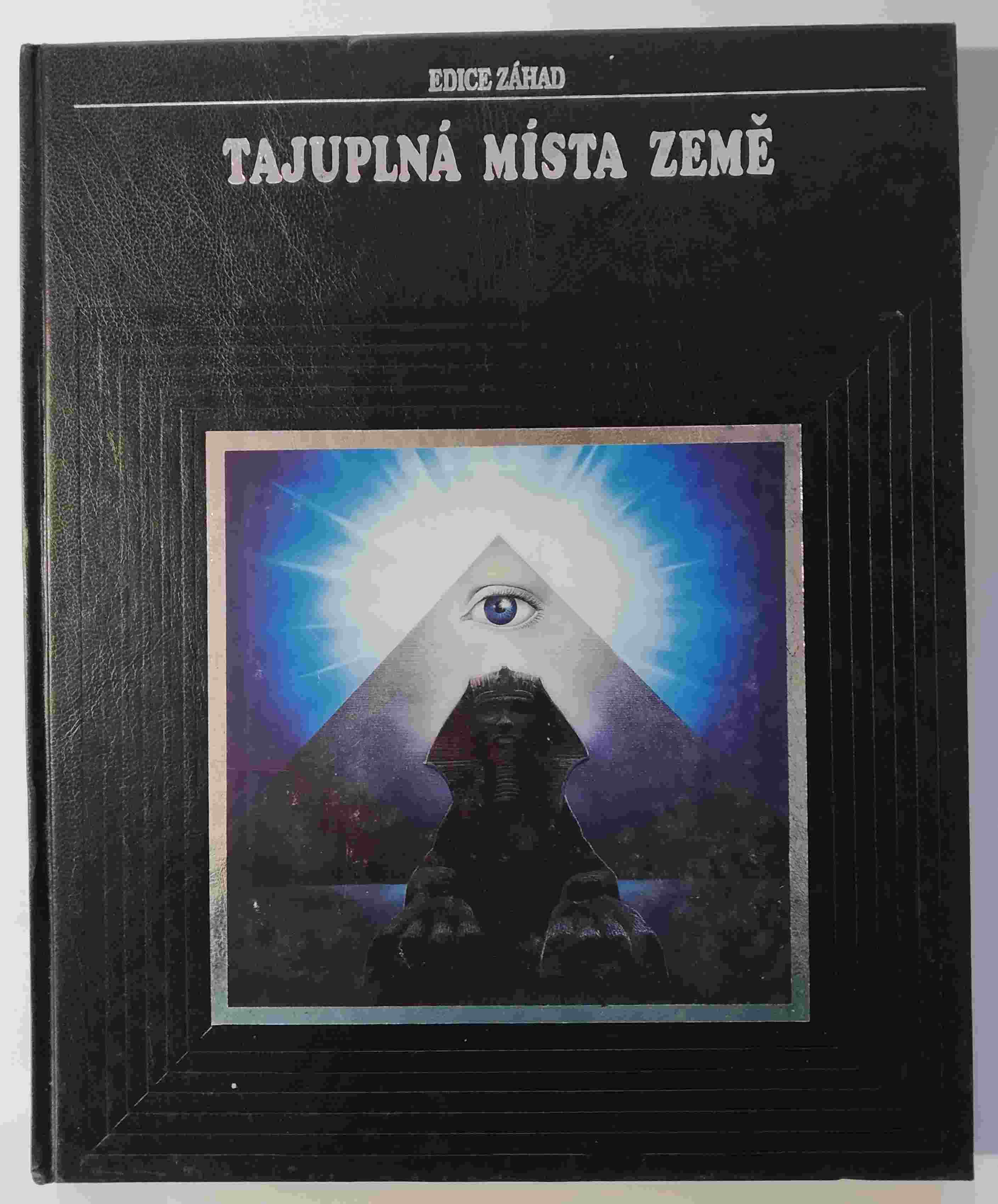 Tajuplná místa Země