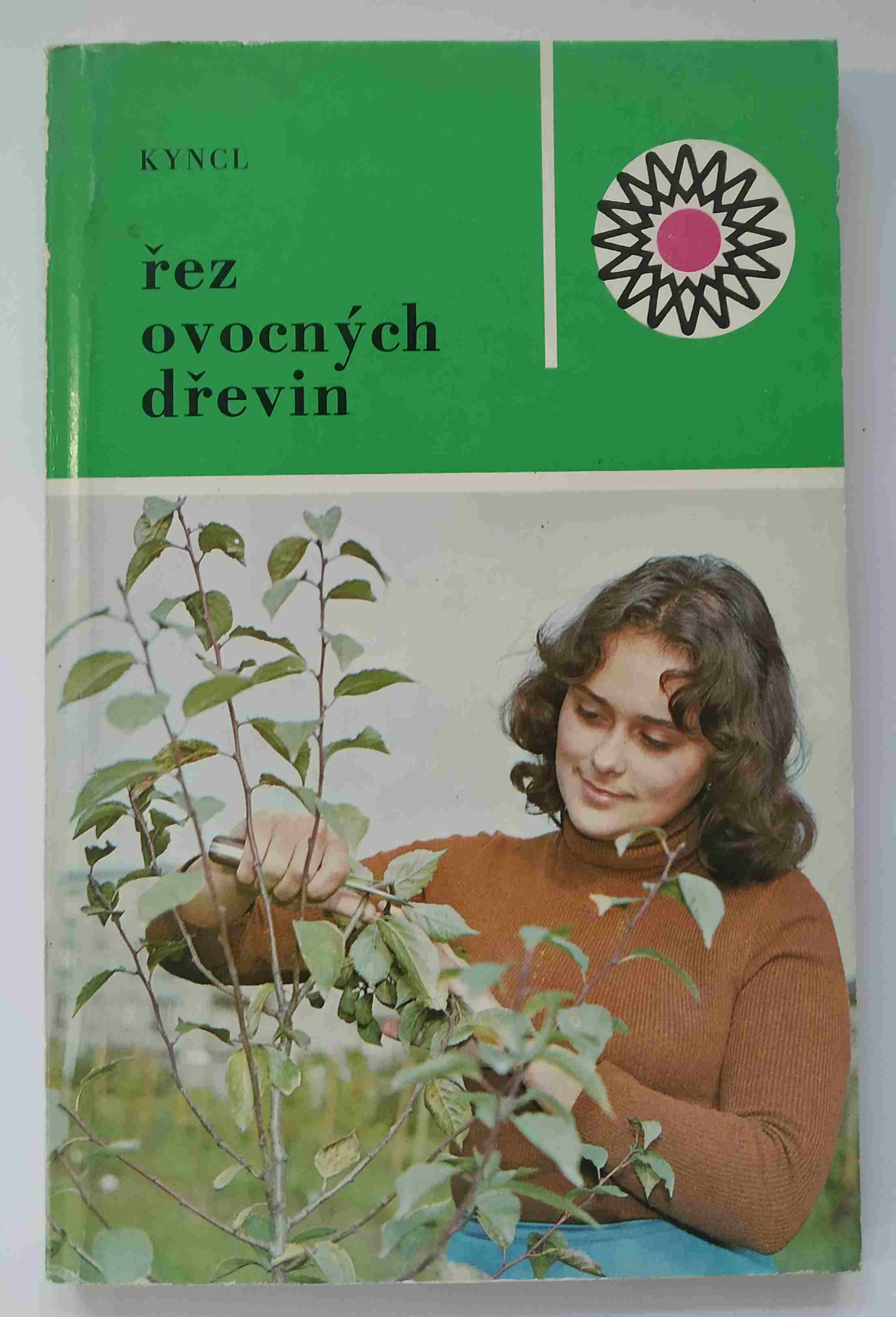 Řez ovocných dřevin