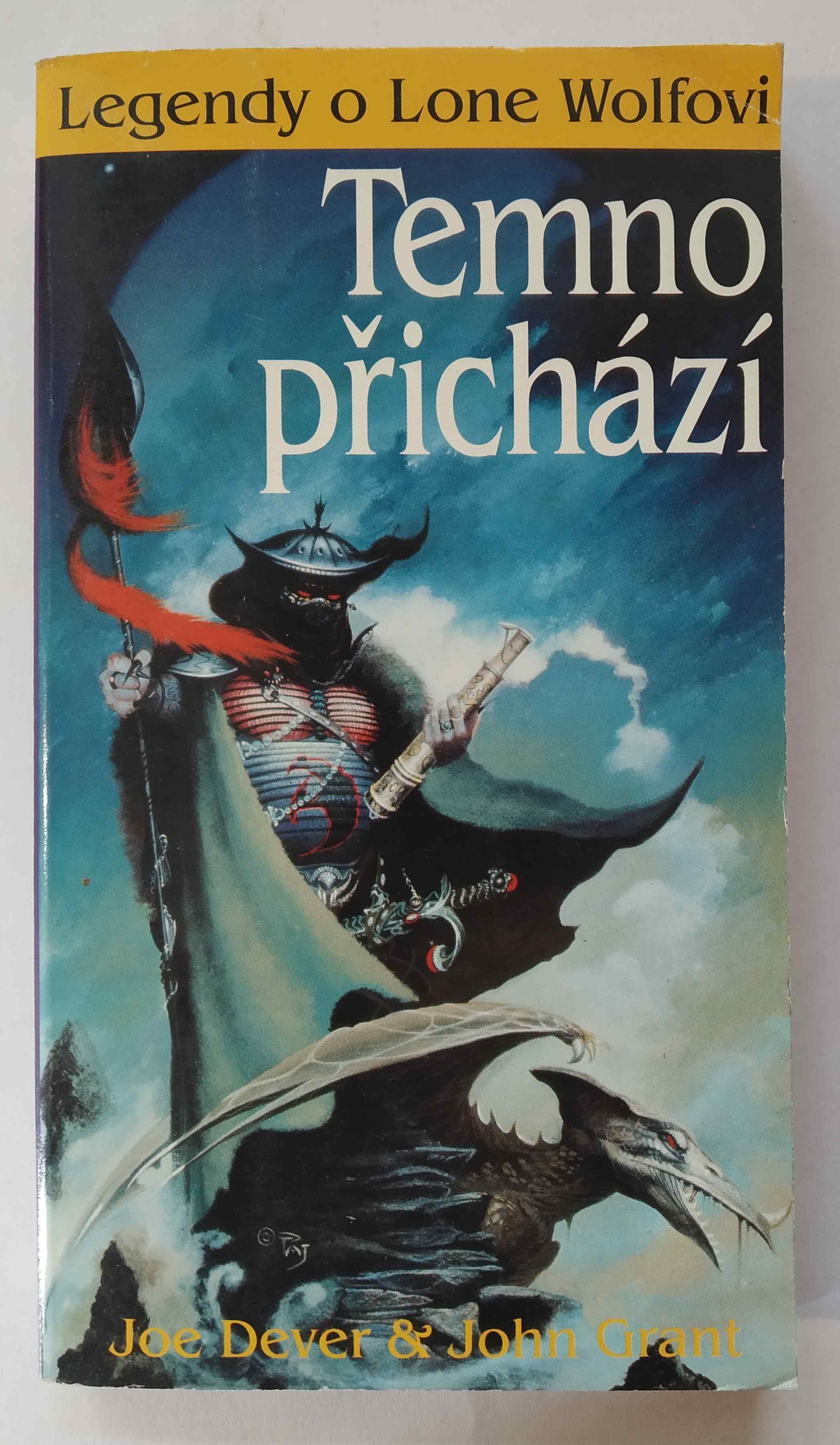 Temno přichází