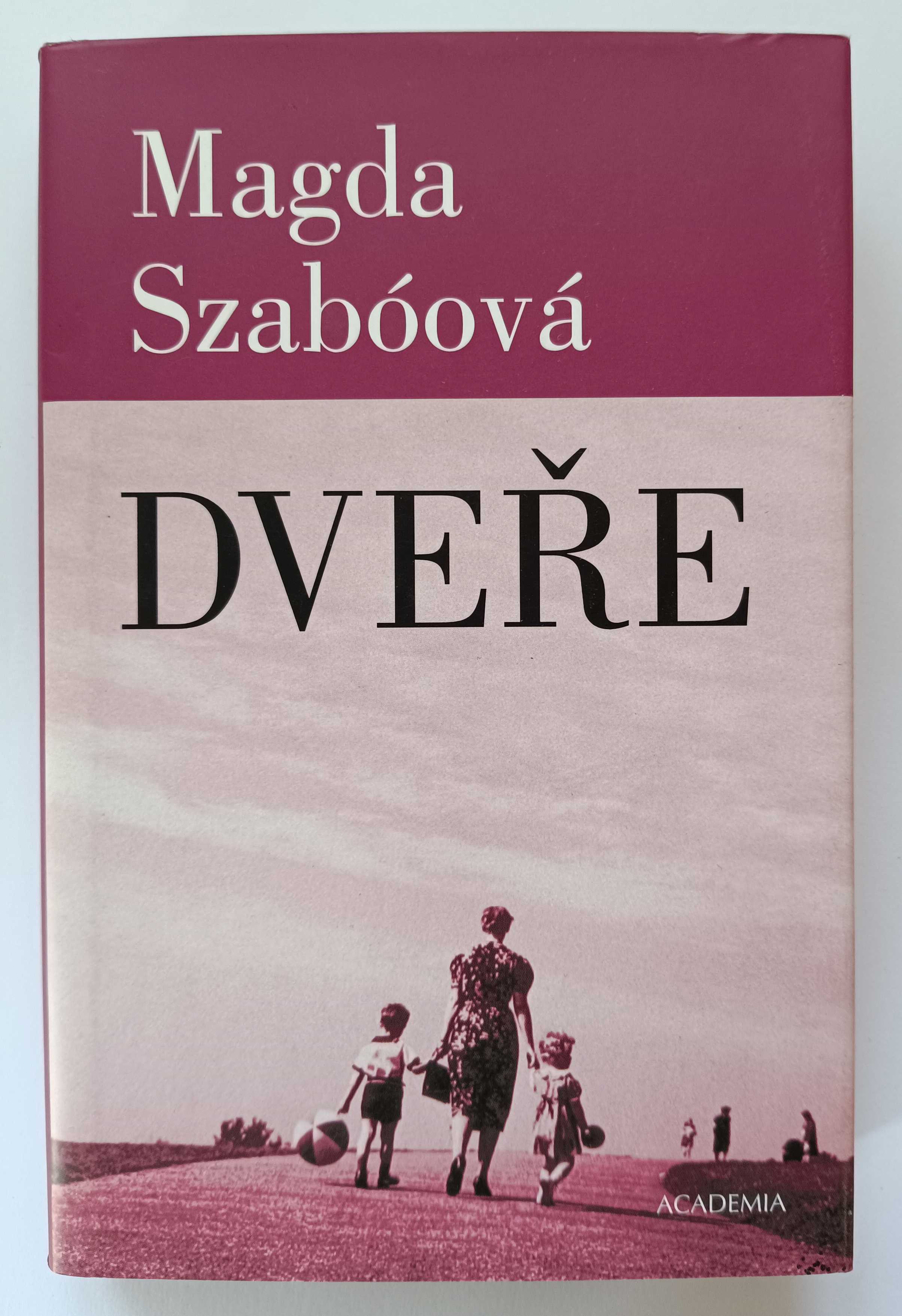 Dveře