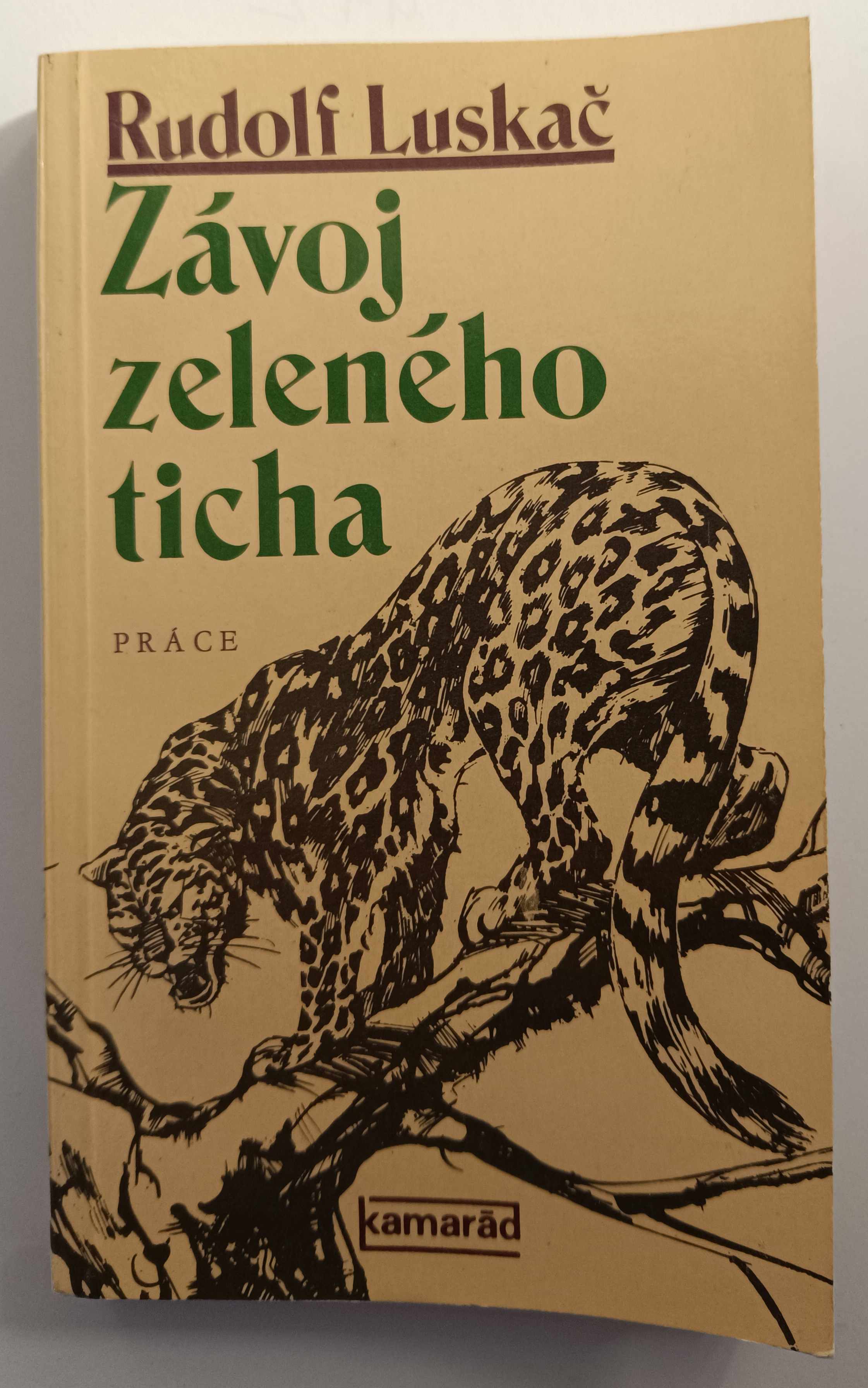 Závoj zeleného ticha