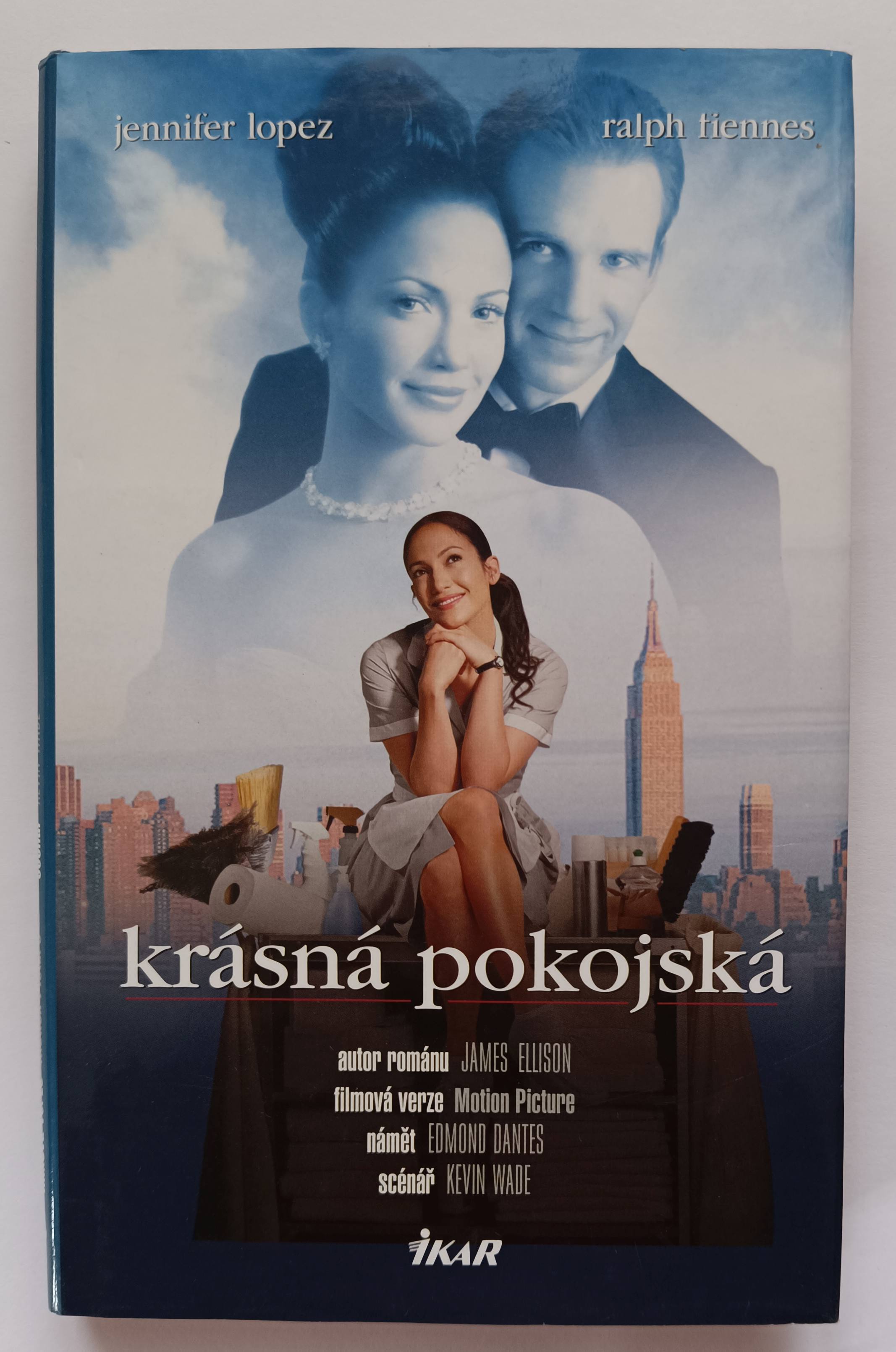 Krásná pokojská