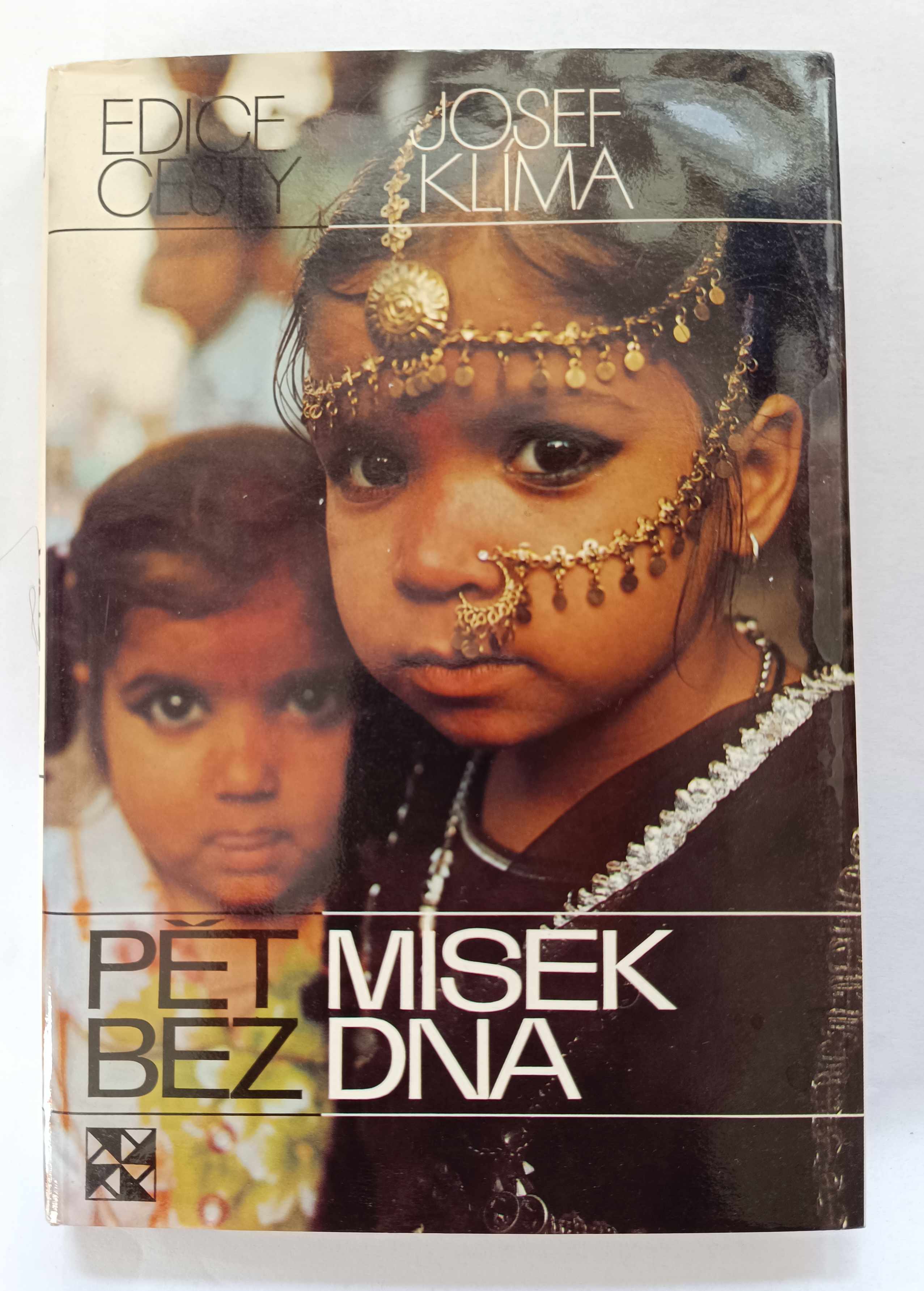 Pět misek bez dna