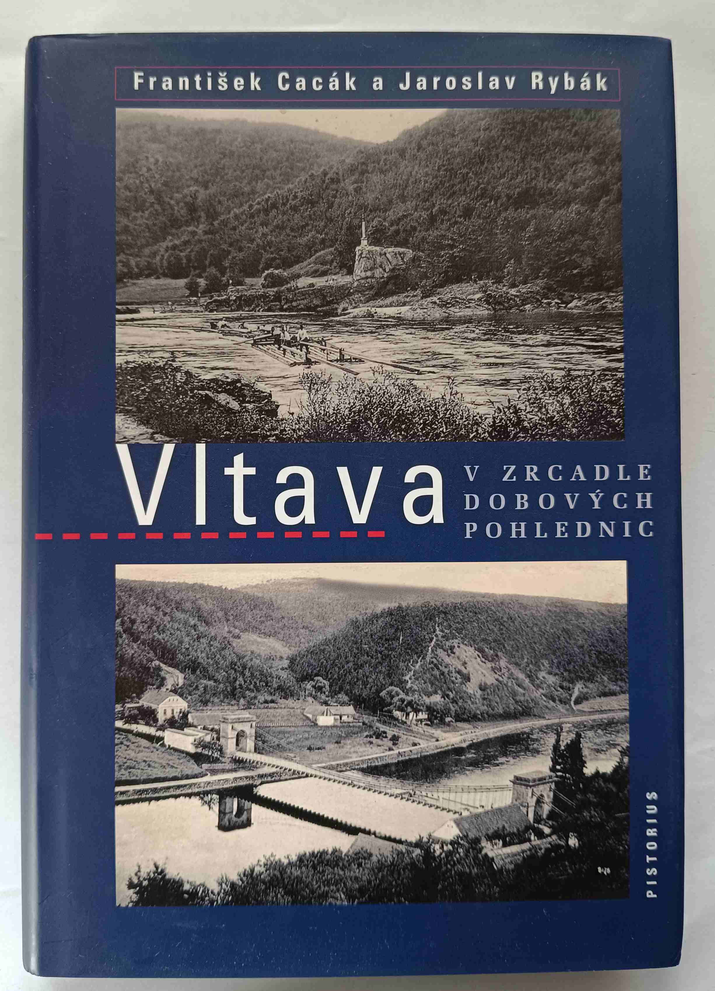 Vltava v zrcadle dobových pohlednic