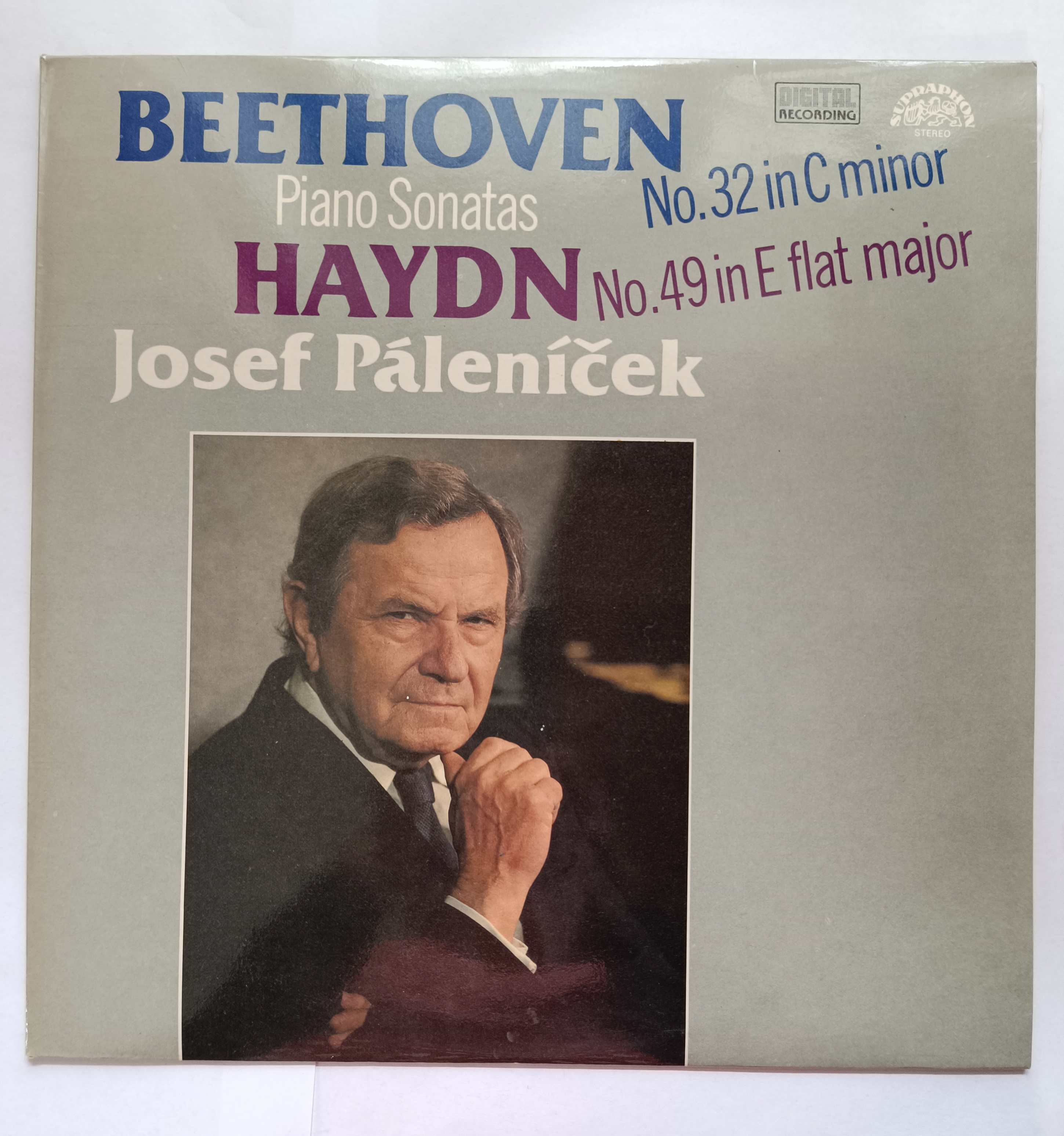 Piano Sonatas No. 32 in C minor. No 49 in E flat major