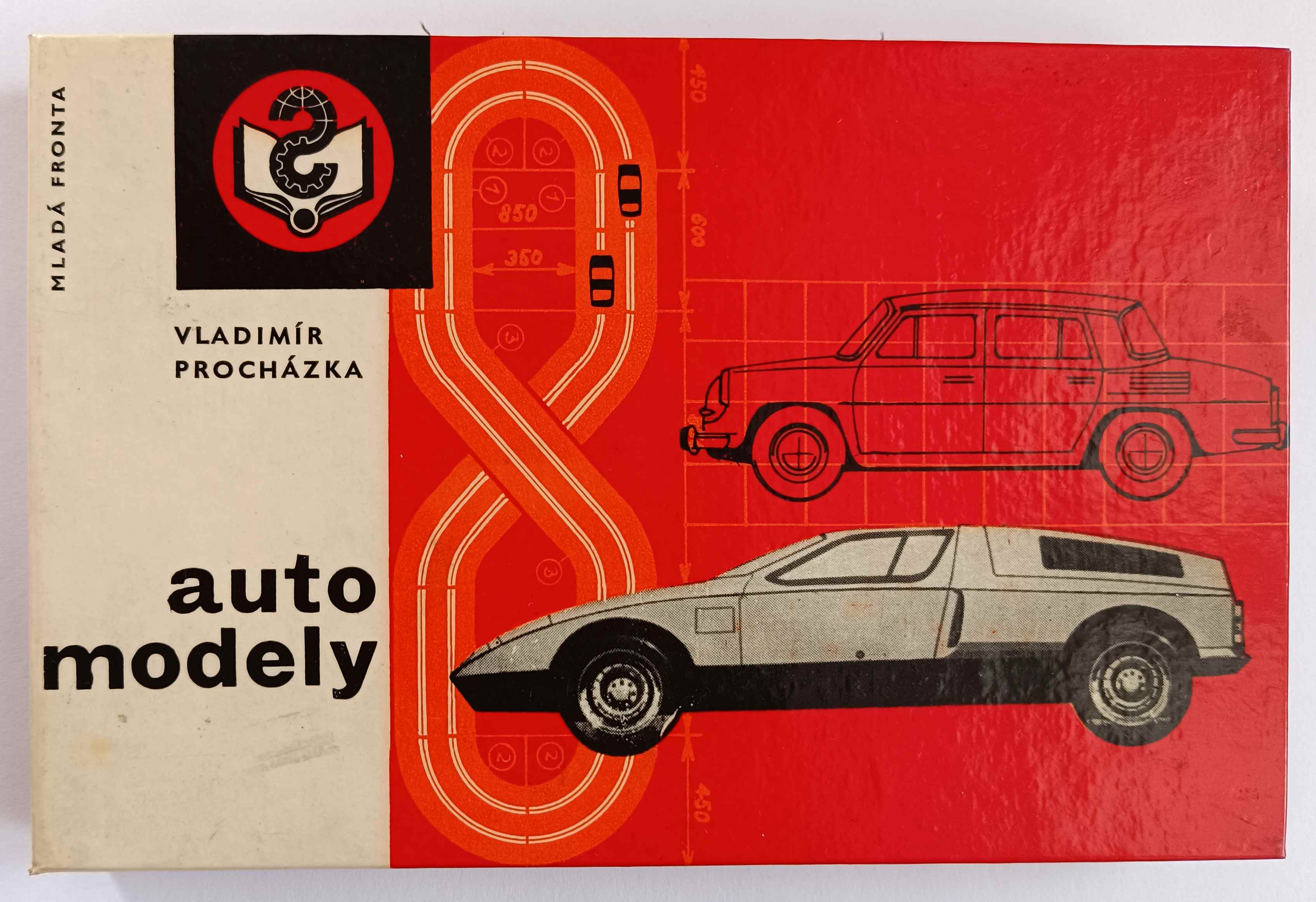Automodely