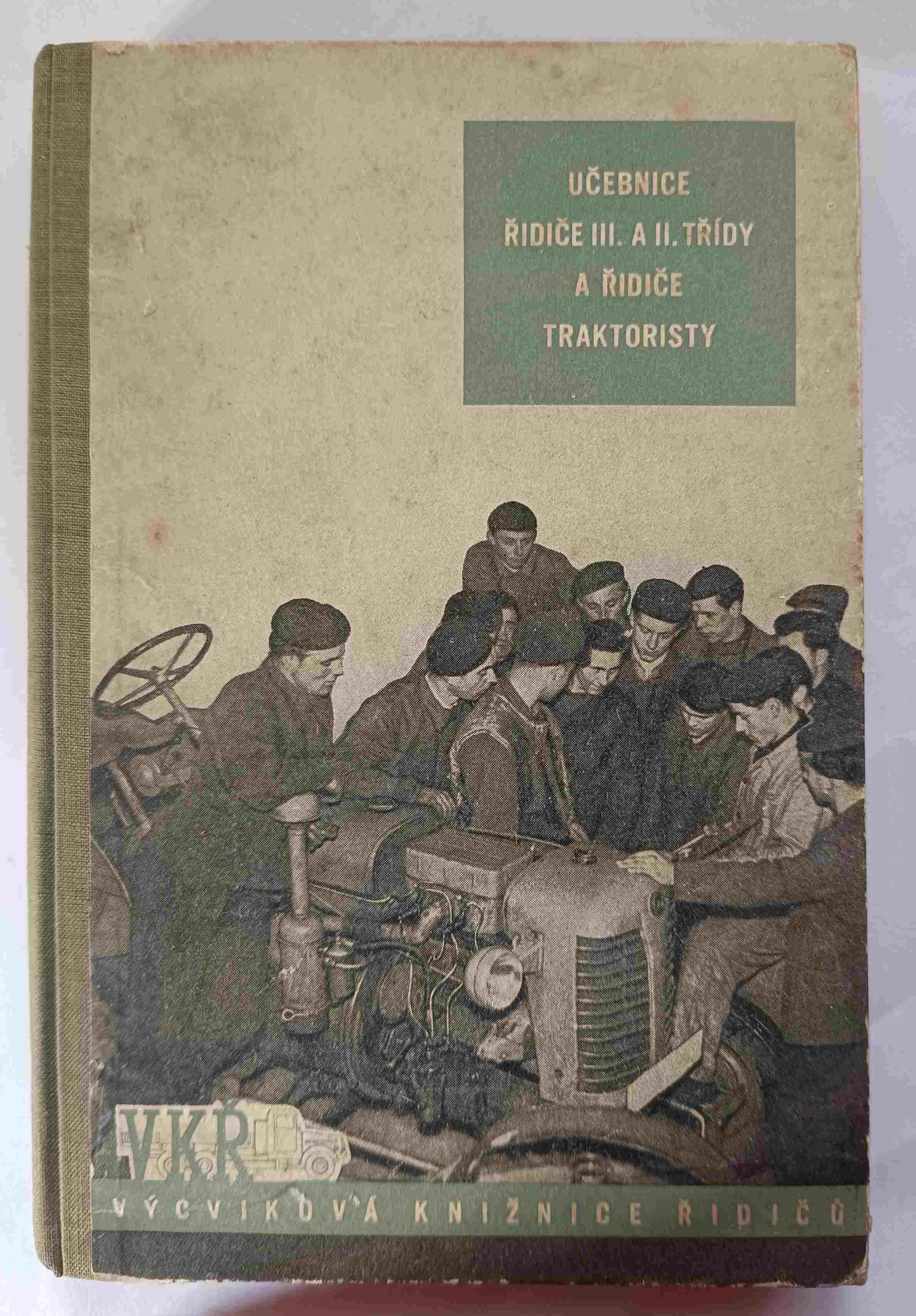 Učebnice řidiče III. a II. třídy a řidiče traktoristy