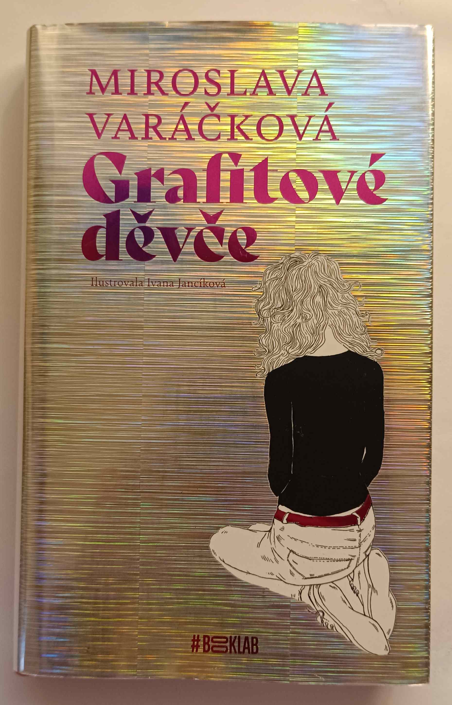Grafitové děvče